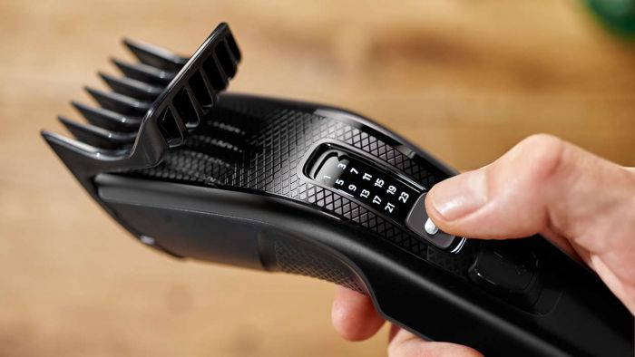 Машинка для стриження  Philips Series 3000, від мережі, роторний мотор, насадок-2, сталь, чорний