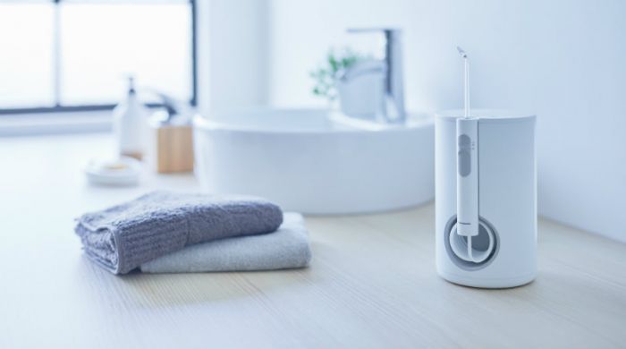 Іригатор Panasonic стаціонарний, чаша 600 мл, від мережі , білий