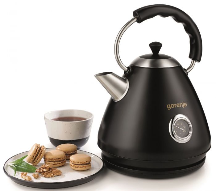 Електрочайник Gorenje 1.7л, пластик, чорний