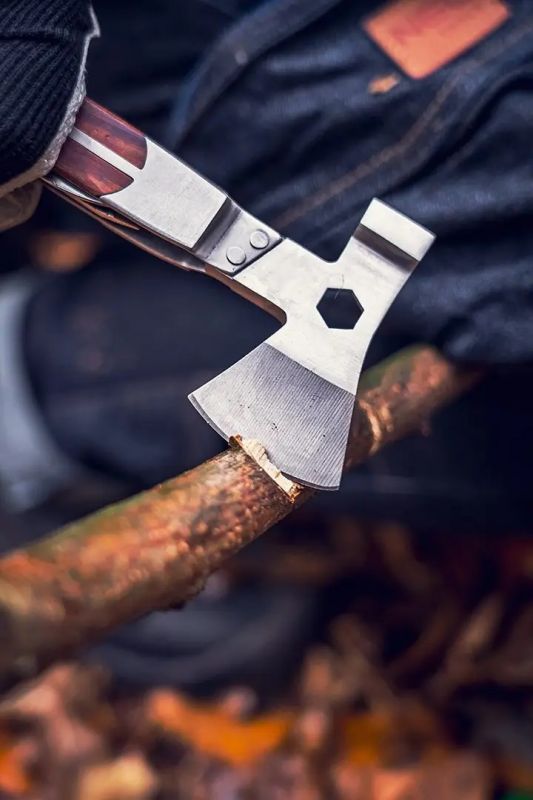 Мультитул Neo Tools, 11в1, молоток, сокира, гайковий ключ, рулетка, викрутка SL і PH, скребок, пила, напилок, ніж, консервний ніж, чохол