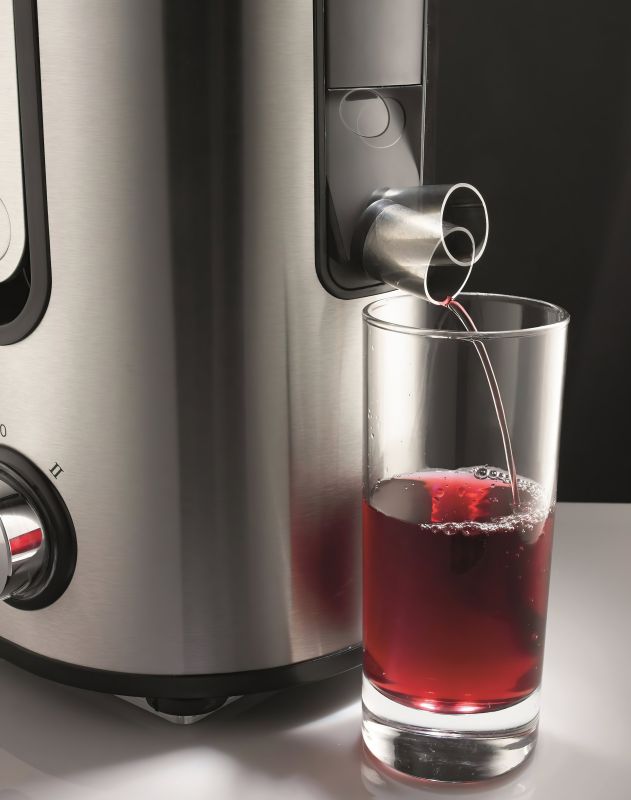 Соковитискач Gorenje відцентрований 900Вт, чаша-1.1л, жмих-1.5л, жолоб на ціле яблуко, пластик/метал, чорний