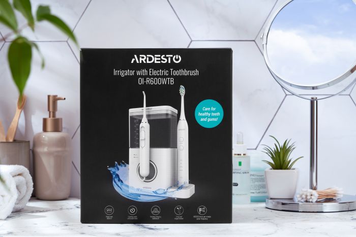 Іригатор Ardesto стаціонарний+електрична  зубна щітка, чаша 600 мл, від мережі , 3 насадки, білий