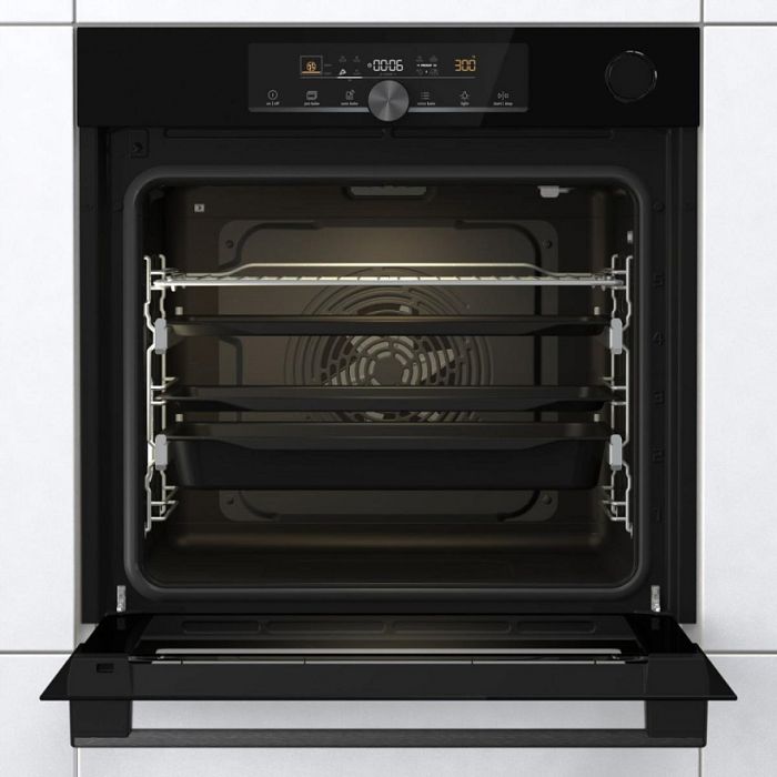Духова шафа Gorenje електрична, 77л, A+, пара, дисплей, чорний