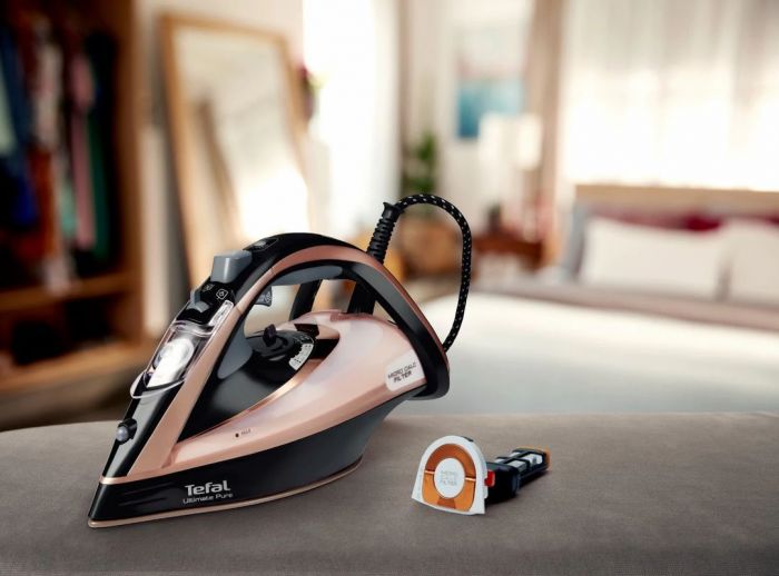 Праска Tefal Ultimate Pure, 3000Вт, 350мл, паровий удар -240гр, постійна пара - 55гр, керам. підошва, чорно-фіолетовий