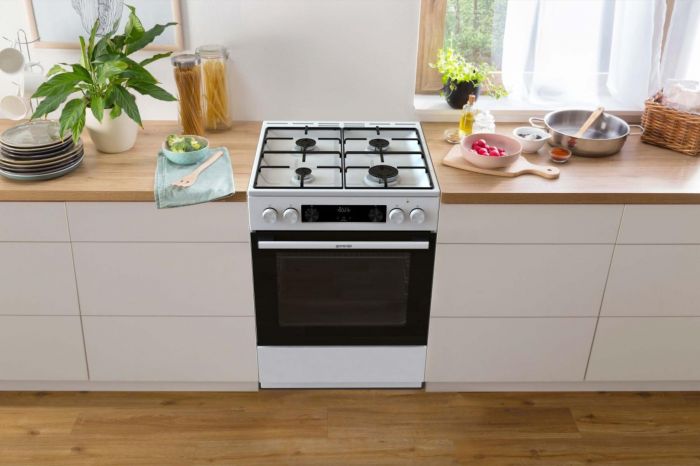 Плита Gorenje комбінована, 71л, 60x60см, дисплей, емальовані реш, програматор IconLed, білий