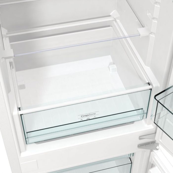 Холодильник Gorenje вбудований з нижн. мороз., 177х55х54см, 2 двері,180(68)л, А+, FrostLess , Зона св-ті, LED дисплей, Білий