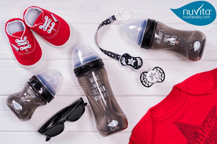 Пляшка для годування Nuvita Mimic Cool 250мл, 3міс+, антиколікова, чорний