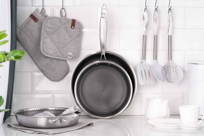 Сковорода ARDESTO Black Mars Avior, 24см, нержавіюча сталь Triply