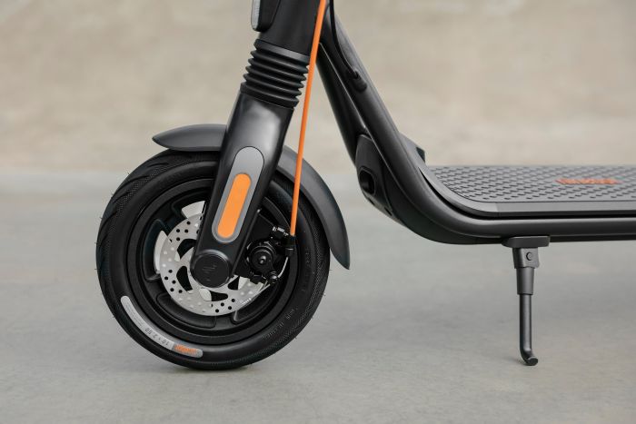 Електросамокат Segway-Ninebot F2 PRO E, чорний