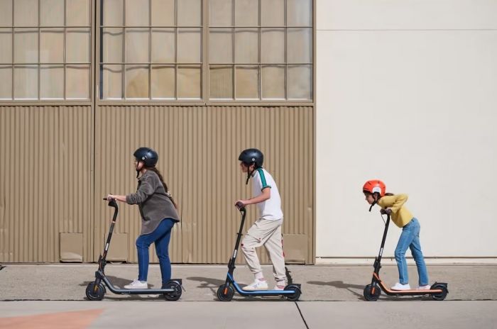 Електросамокат Segway-Ninebot дитячий C2 E, помаранчевий