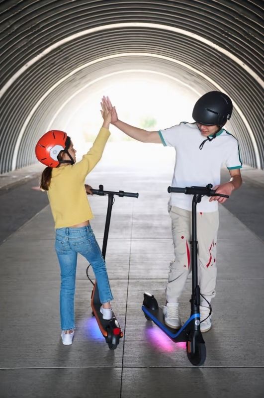 Електросамокат Segway-Ninebot дитячий C2 E, помаранчевий