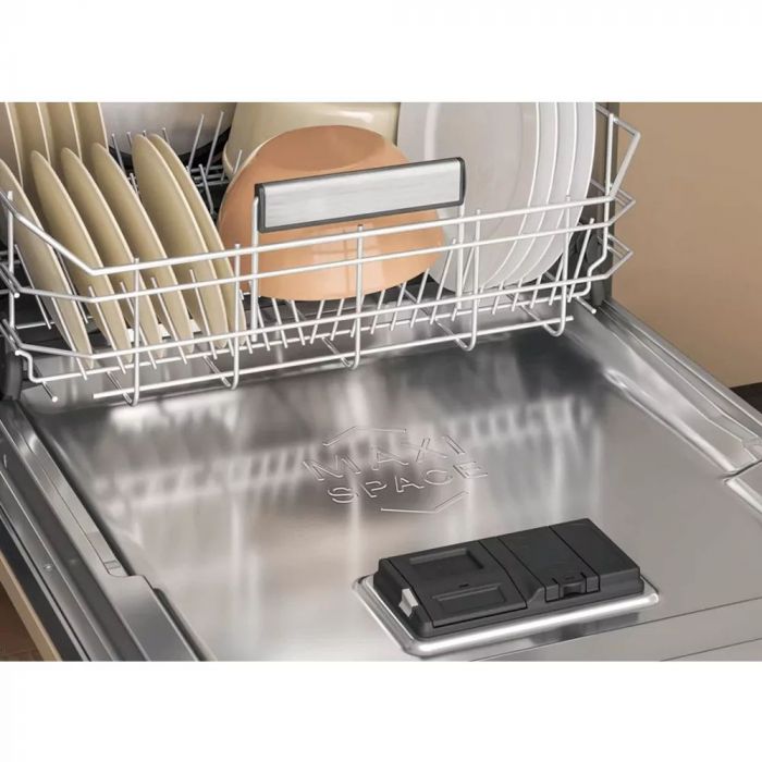 Посудомийна машина Whirlpool вбудована, 15компл., A+++, 60см, дисплей, 3й кошик, білий
