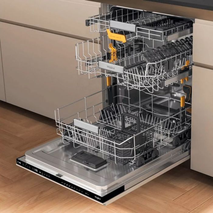 Посудомийна машина Whirlpool вбудована, 14компл., A+++, 60см, дисплей, 3й кошик, білий