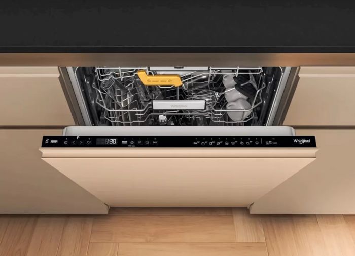Посудомийна машина Whirlpool вбудована, 14компл., A+++, 60см, дисплей, 3й кошик, білий