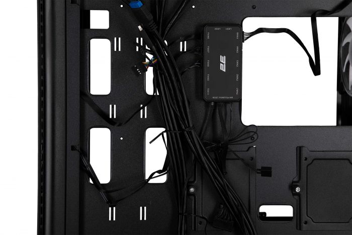 Корпус 2E GAMING Vertex GI01B без БЖ 2xUSB3.0, 1xUSBType-C, 3x140мм ARGB, 1x120мм ARGB, VGA 380мм, LCS ready, контролер з пультом, TG Side Panel, EATX, чорний