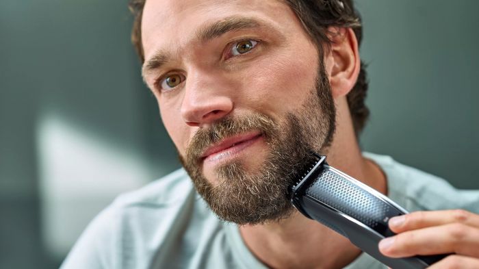 Тример Philips Beardtrimmer series 5000, для бороди і вусів, мережа+акум., насадок-2, чохол, сталь, чорний