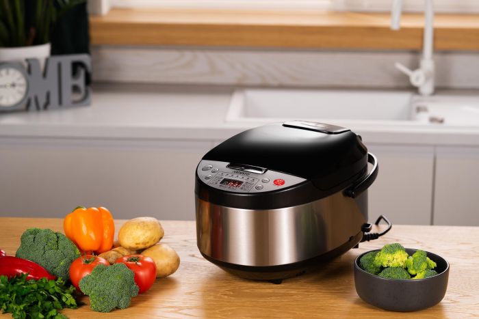 Мультиварка Ardesto, 860Вт, чаша-5л, електронне керув., книга рецептів, метал/пластик, сріблясто-чорний