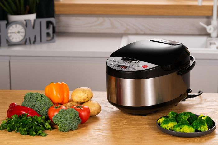 Мультиварка Ardesto, 860Вт, чаша-5л, електронне керув., книга рецептів, метал/пластик, сріблясто-чорний