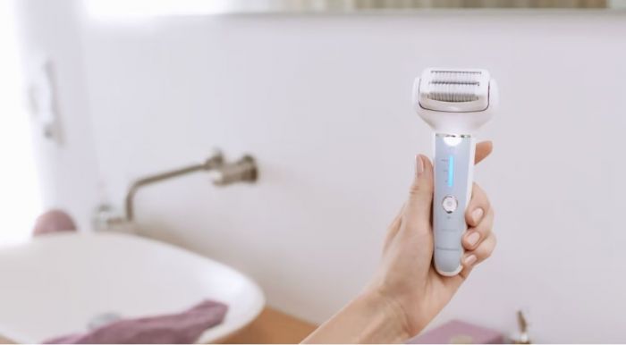 Епілятор Panasonic пінцетний, акумуляторний , пінцет.-60, волог.+сух., насадок-7, футляр , голубий-білий