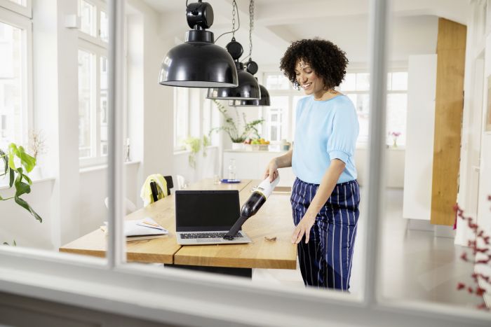 Пилосос Karcher автомобільний CVH 2, 70Вт, конт пил -0.15л, автон. робота до 10хв, білий