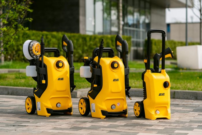 Мінімийка високого тиску 2E AquaClean 150, 2000Вт, 150бар, 450л/год, шланг 8м, 8.84кг