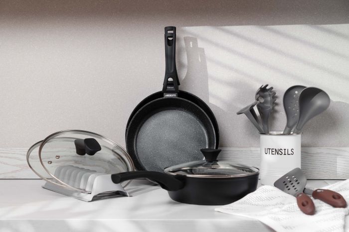 Сковорода глибока з кришкою ARDESTO Gemini Livorno, 28см, алюміній, чорний