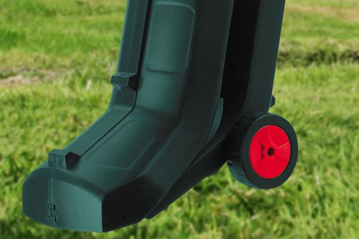 Повітродув-пилосос садовий Verto 2800Вт 3в1 275км/год мішок 40л 4кг