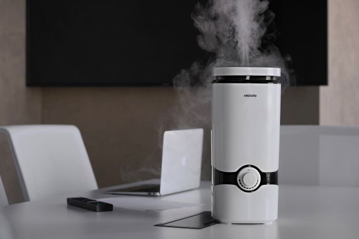 Зволожувач повітря ARDESTO ультразвуковий, 40м2, 4л, 300мл/г, мех. кер-ння, верх. залив води, білий