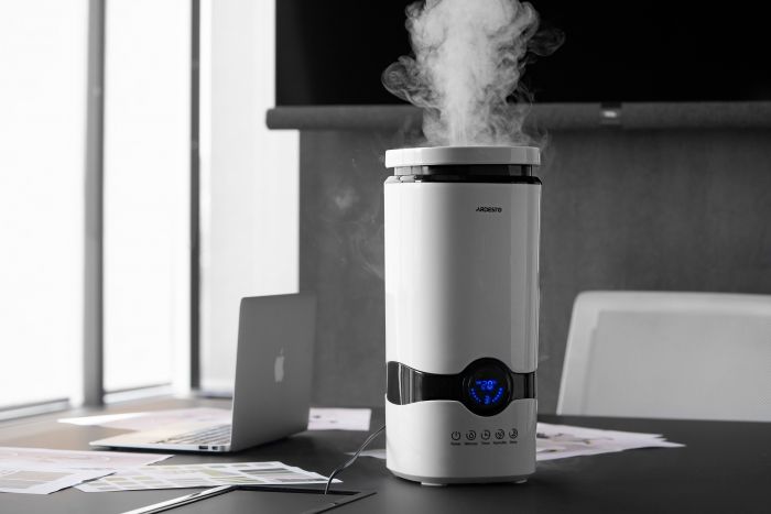 Зволожувач повітря ARDESTO ультразвуковий, 40м2, 4л, 300мл/г, електр. кер-ння, пульт ДК, верх. залив води, білий