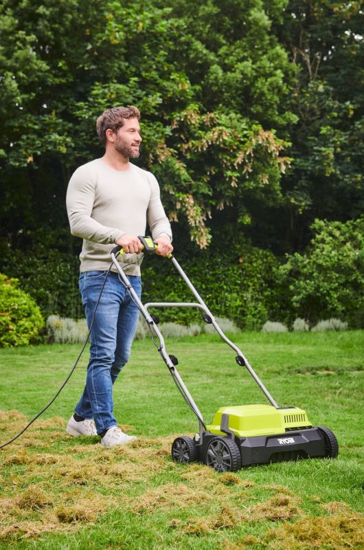 Аератор-скарифікатор мережевий Ryobi RY1400SF35B 1400Вт 35см 55л 11.2кг