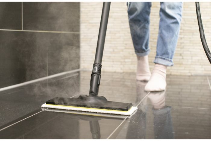 Пароочисник Karcher SC 4 EasyFix Iron, 2000Вт, 800мл, 3.5Бар, праска в компл, біло-чорний