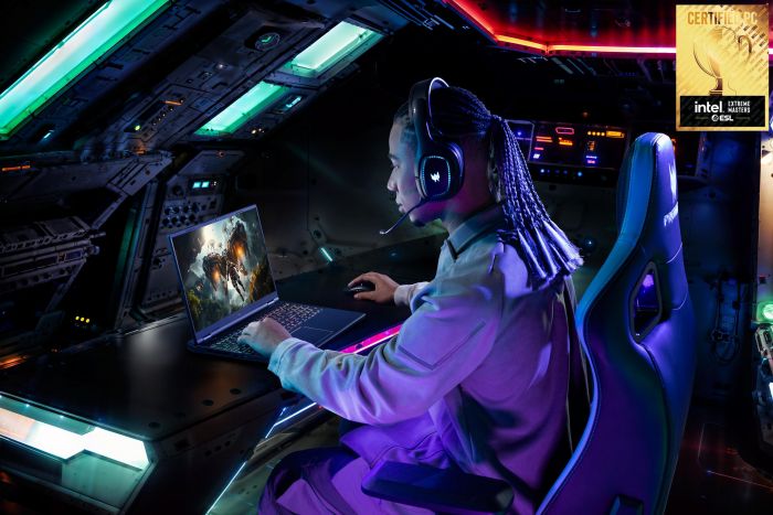 Ноутбук Acer Predator Helios Neo 18 PHN18-71 18" WUXGA IPS, Intel i7-14650HX, 32GB, F1TB, NVD4060-8, Lin
