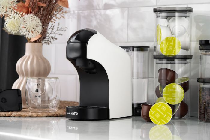 Кавоварка Ardesto капсульна, 0.8л,  капсули Nespresso, Nescafe Dolce Gusto, мелена кава, сенсорне керування, білий