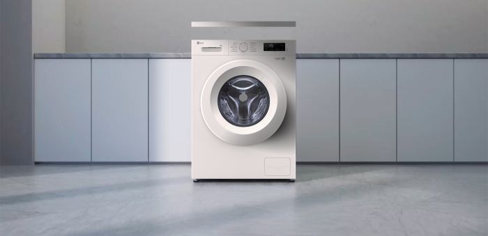 Пральна машина LG фронтальна, 6кг, 1200, A+++, 44см, дисплей, пара, інвертор, білий