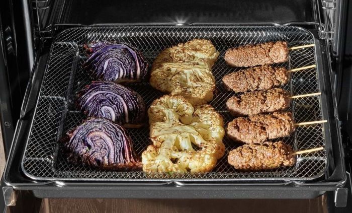 Духова шафа Hansa електрична, 77л, A+, дисплей, конвекція, чорний