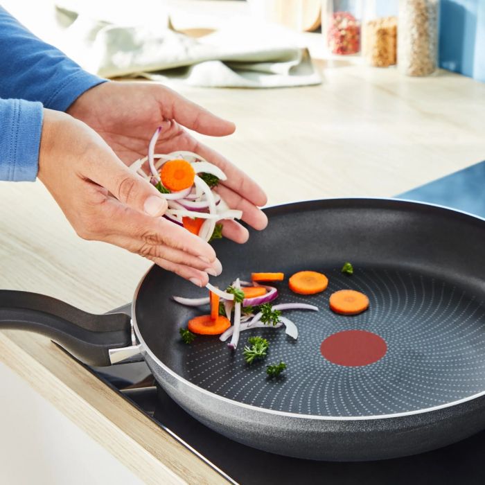 Сковорода Tefal So' Light, 24см, алюміній, бакеліт  чорний