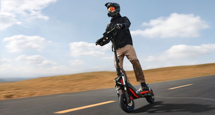 Електросамокат Segway-Ninebot ZT3 PRO E, чорний