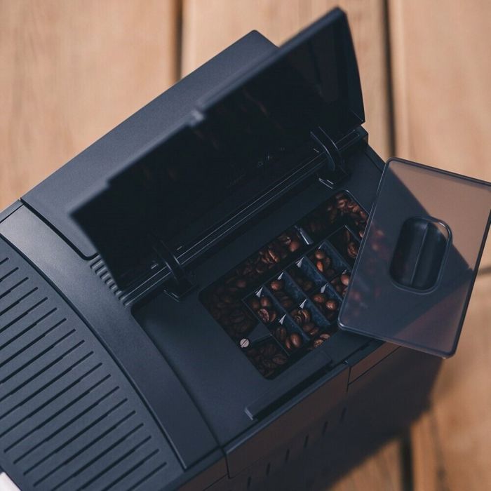 Кавомашина Nivona CafeRomatica 2.2л, зерно + мелена, ручний капучинатор, авторецептів - 5, чорний