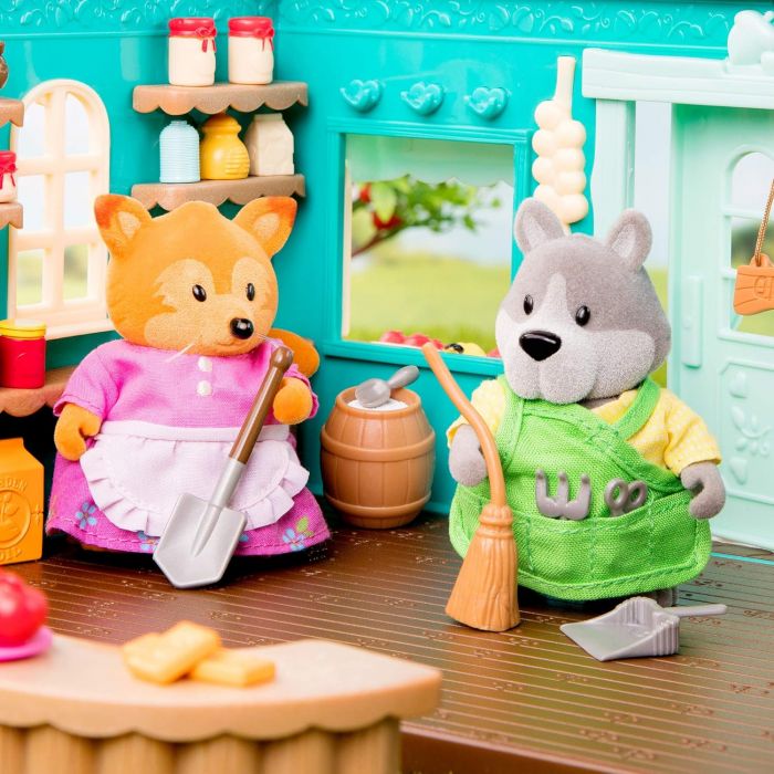 Набір фігурок Li`l Woodzeez Сім'я Лисичок 4од, книжка EN