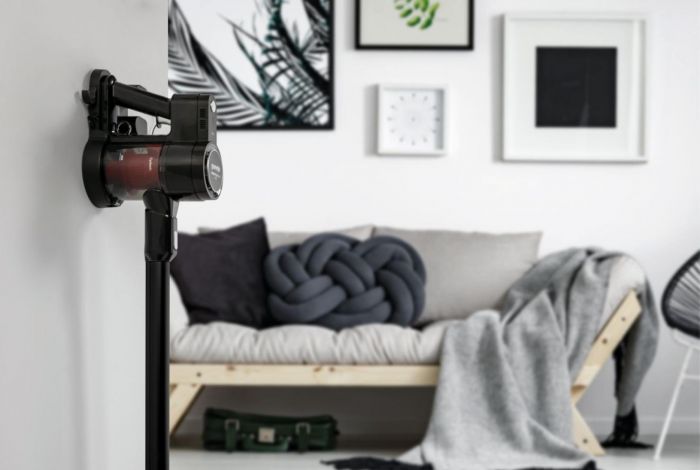 Пилосос Gorenje безпровідний, 121Вт, конт пил -0,5л, автон. робота до 45хв, вага-2,5кг, НЕРА, 2насадки, підсвічування, індикатор, чорний