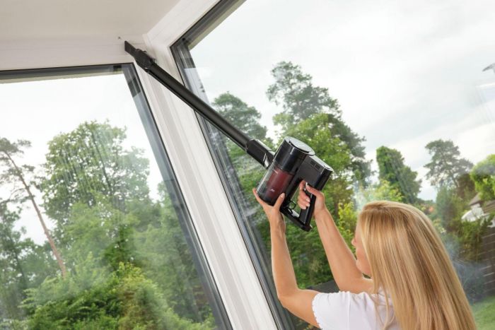 Пилосос Gorenje безпровідний, 121Вт, конт пил -0,5л, автон. робота до 45хв, вага-2,5кг, НЕРА, 2насадки, підсвічування, індикатор, чорний