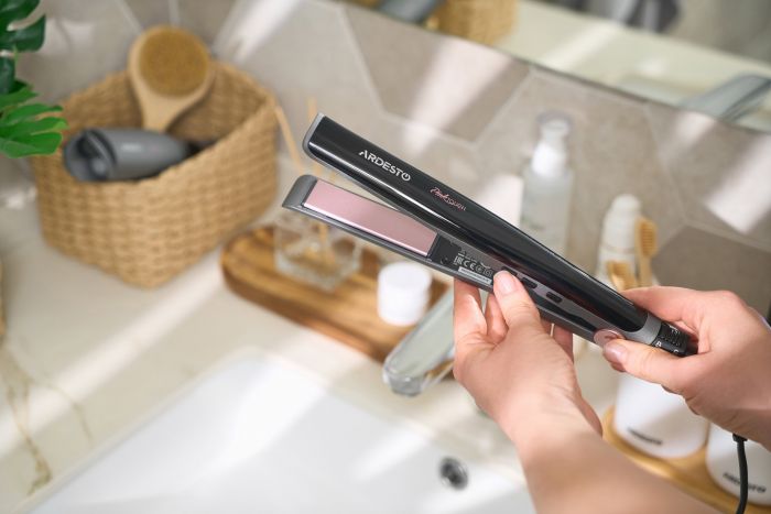 Випрямляч ARDESTO Pink Touch, 32Вт, 110-200C, кераміка, сірий+рожевий