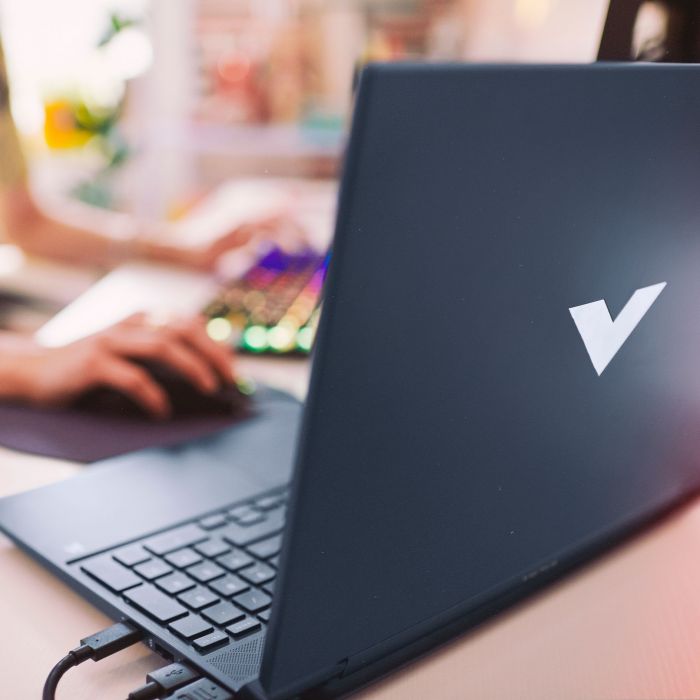 Ноутбук HP Victus 15-fb1006ua 15.6" FHD IPS AG, AMD R5-7535HS, 16GB, F512GB, NVD2050-4, DOS, синій