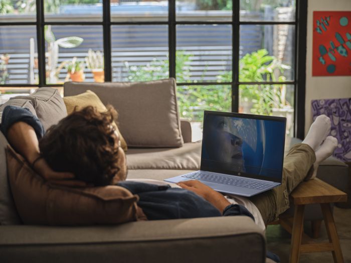 Ноутбук HP OmniBook 5 16-af1011ua 16" WUXGA IPS AG, Intel U7-255U, 24GB, F1024GB, UMA, DOS, блакитний