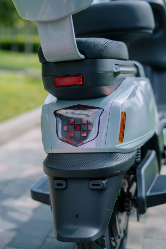 Електроскутер 2E FY70, сірий