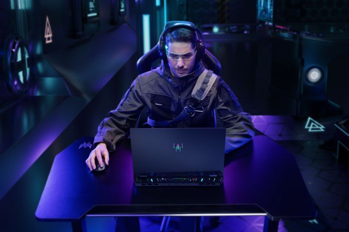 Ноутбук Acer Predator Helios 16 PH16-73 16" OLED, Intel U9-275HX, 64GB, F2TB, NVD5090-24, Win11P, чорний