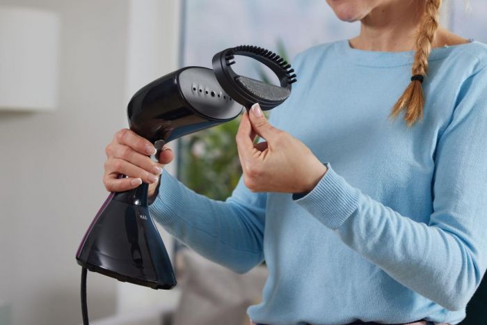 Відпарювач Gorenje, 2100Вт, 220мл, 35 гр., чорний