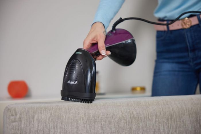 Відпарювач Gorenje, 2100Вт, 220мл, 35 гр., чорний