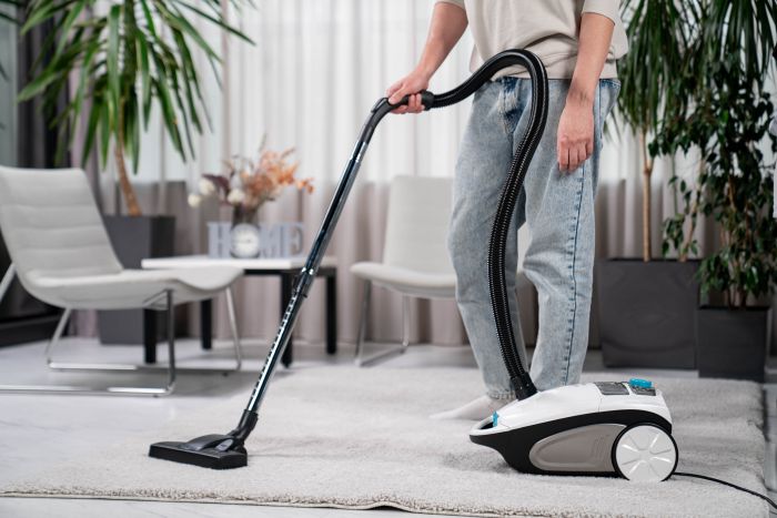 Пилосос ARDESTO мішковий, 800Вт, мішок- 3.5л, HEPA, білий