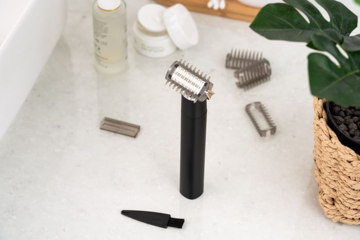 Бритва електр. ARDESTO One blade, Li-Ion, сух.+волог., тример, 4 насадки, чорний